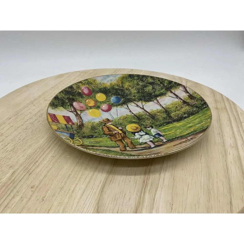 Vintage 1979 Calhoun's Balloon‎ Man Dominic Mingolla Porcelain Collector Plate